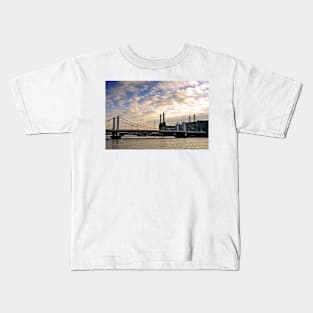 Chelsea Bridge Battersea Power Station London Kids T-Shirt